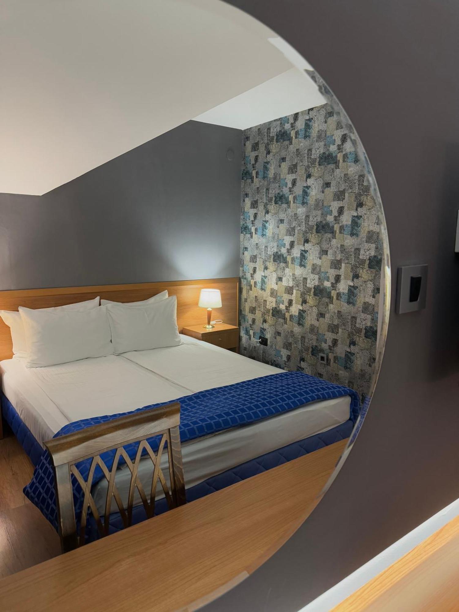 Motel M Vlasenica Exteriér fotografie