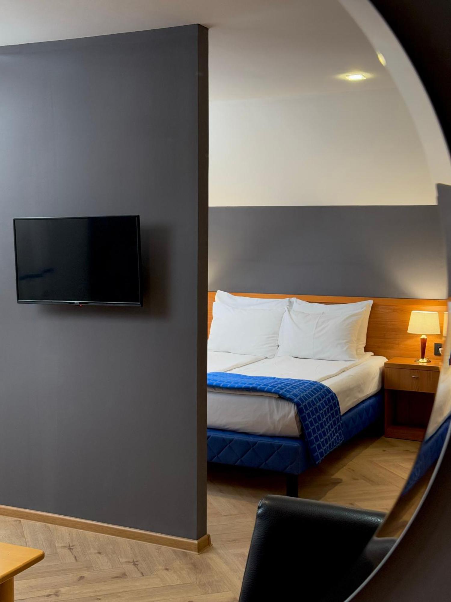 Motel M Vlasenica Exteriér fotografie