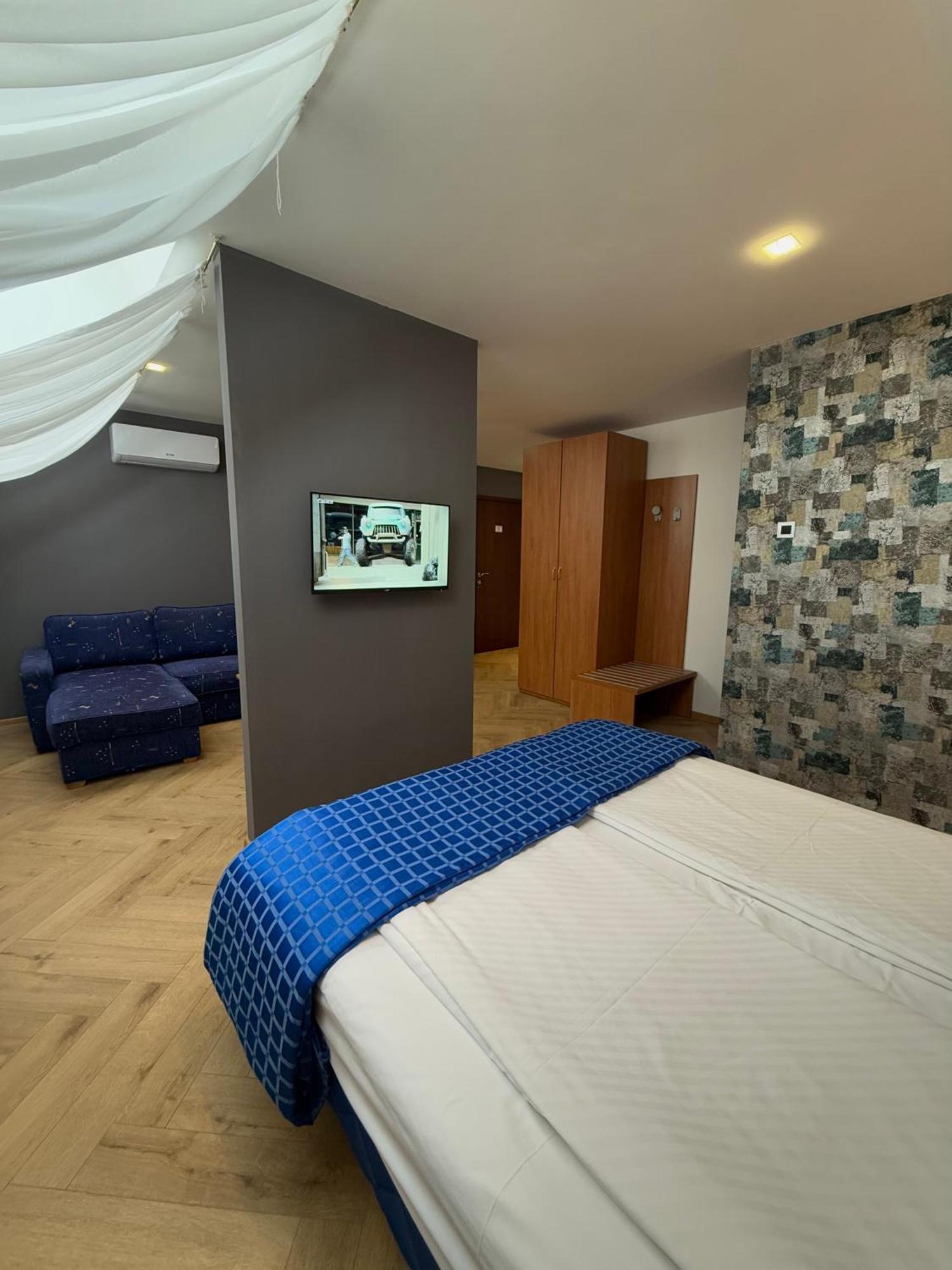 Motel M Vlasenica Exteriér fotografie